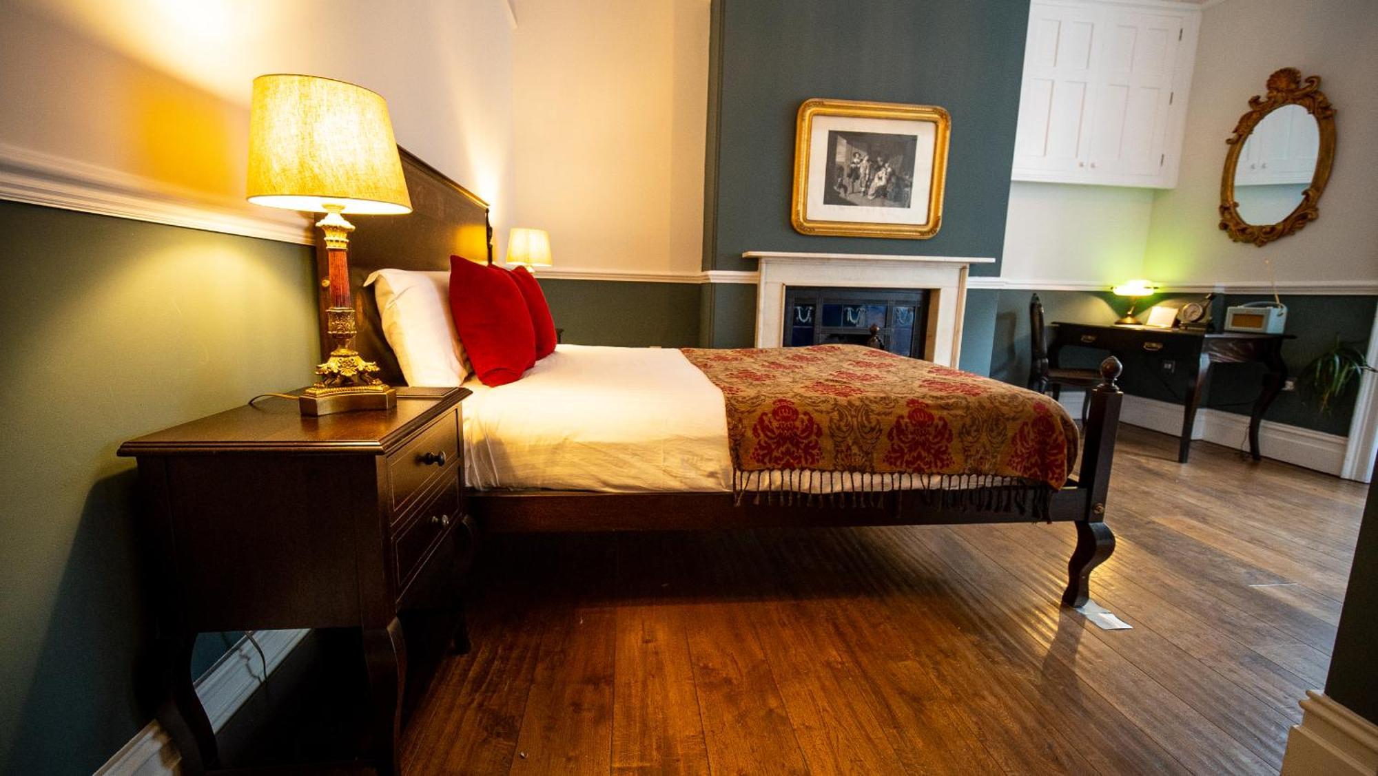 بريستول 3 Berkeley Square Guesthouse الغرفة الصورة